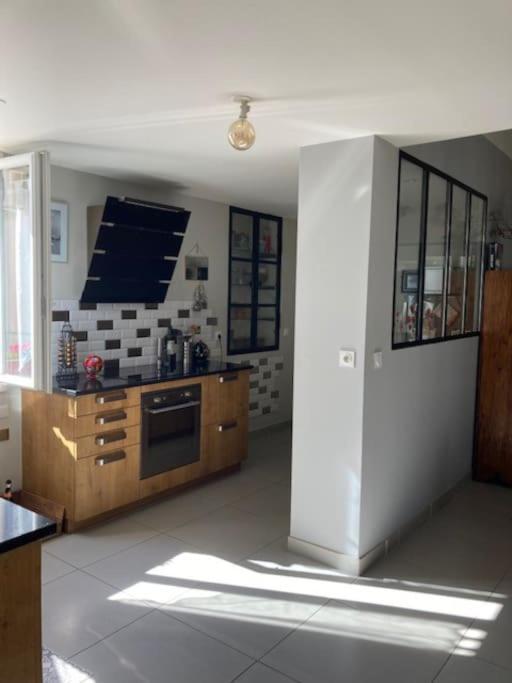 Loft Au Coeur De Nimes Apartment Luaran gambar